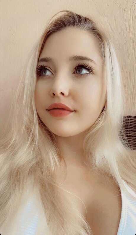 Olivia Salem leaked onlyfans sextape