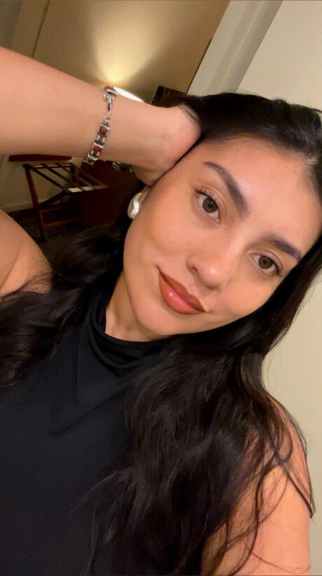 Victoria Monss onlyfans leaked naked