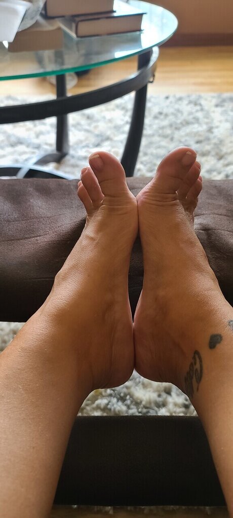 Tootsie Susie naked on onlyfans