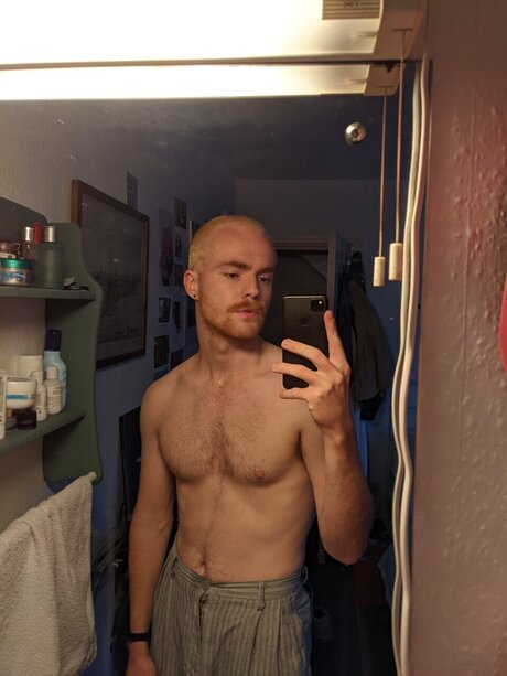 Damien Rocket nude onlyfans leaks