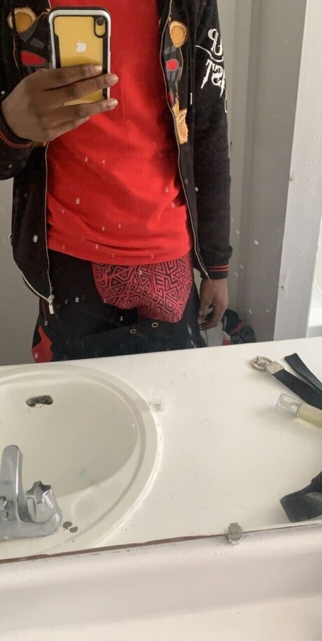 Onlyoneme5 onlyfans fuck