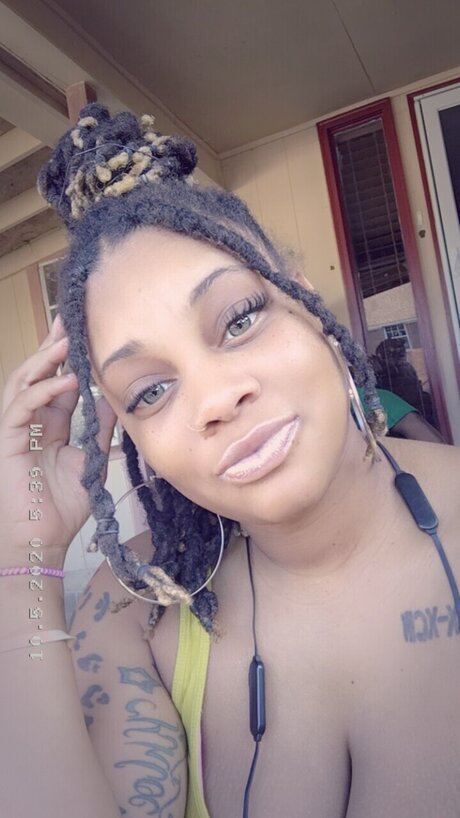 BaddieRedd onlyfans gratis