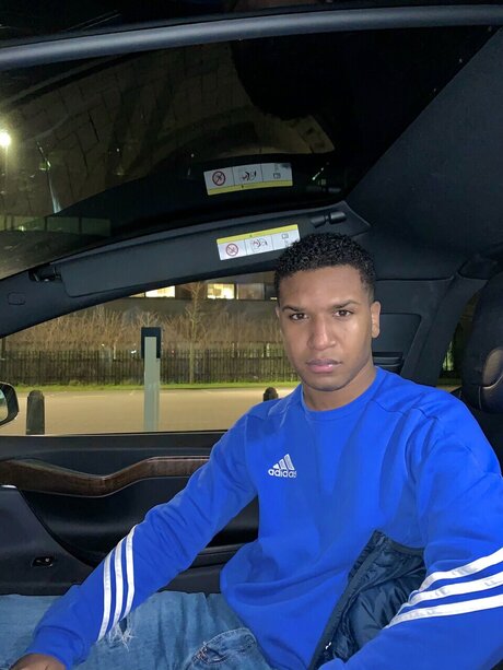 Darnell Virginie onlyfans nude content