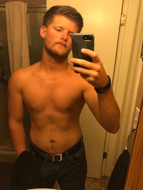 Tyler Austin desnuda onlyfans