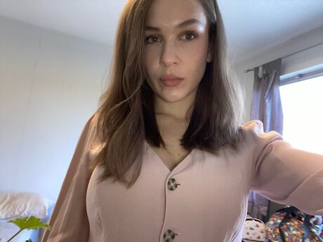 Aurelia onlyfans naked