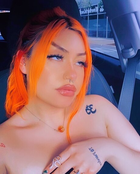 SelenaSpinzzz onlyfans porn