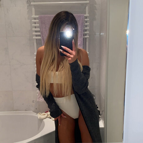 Luxury Fitness Girl_ onlyfans lesk