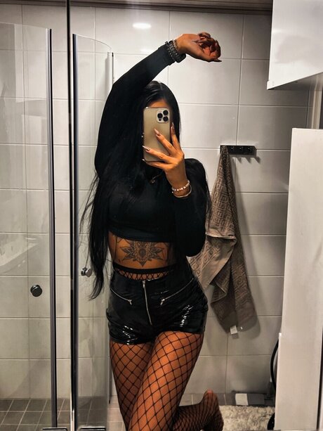 Caroly sexy onlyfans