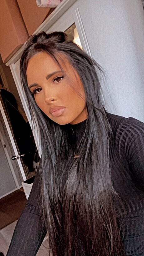 ItsJade onlyfans free