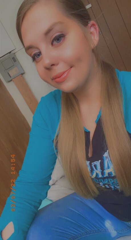 Kaylee Coyle onlyfans leaked.