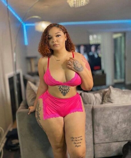 Leah B onlyfans leaked tits