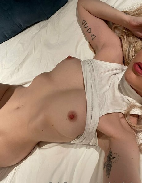 Sindy Day onlyfans pictures