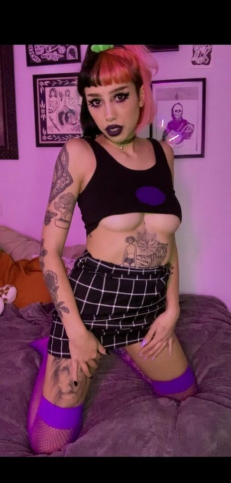 Sheiscursed onlyfans free