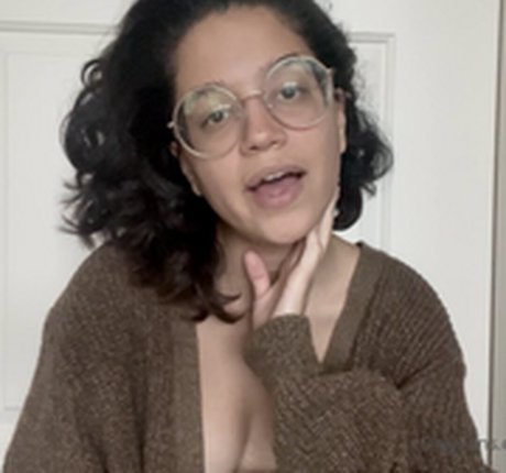 Angelica ASMR onlyfans pictures