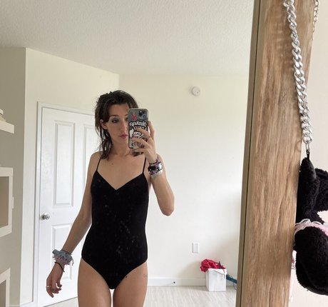 Anne Frank only fans leaked