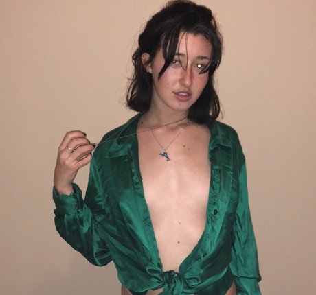 Anne Frank onlyfans leakes