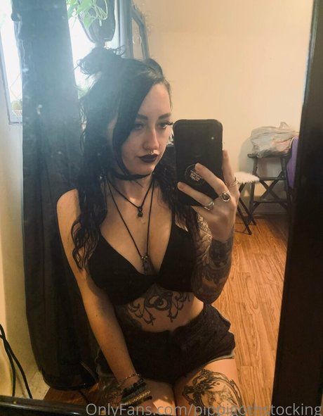 PippiGothStocking onlyfans pics