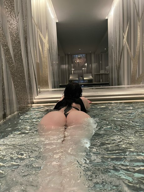 Chloe rannoch onlyfans sextape