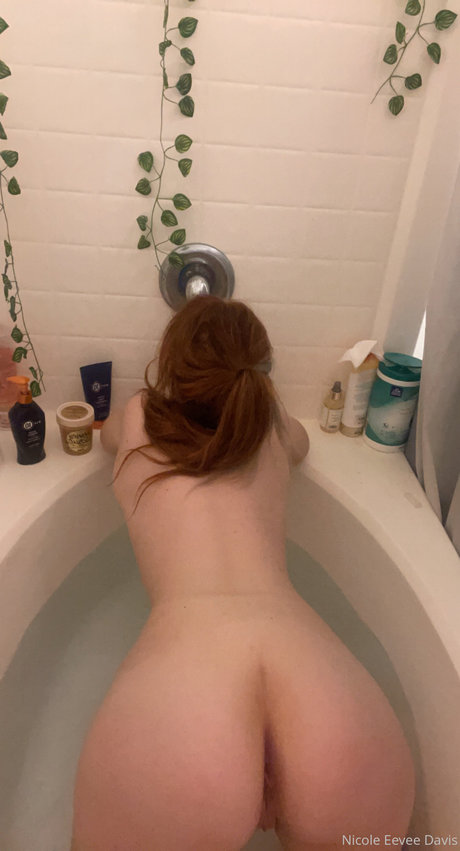 Eevee Davis onlyfans nude porn