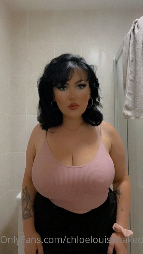 Chloe Louise Profile pic