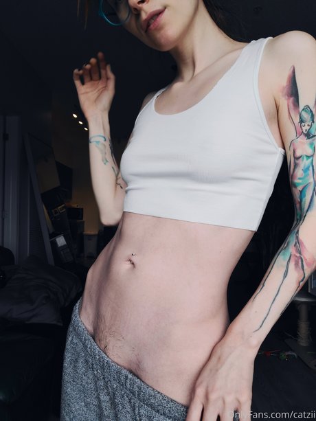 Catziilla onlyfans topless