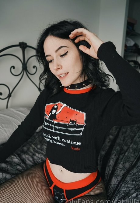 Catziilla onlyfans