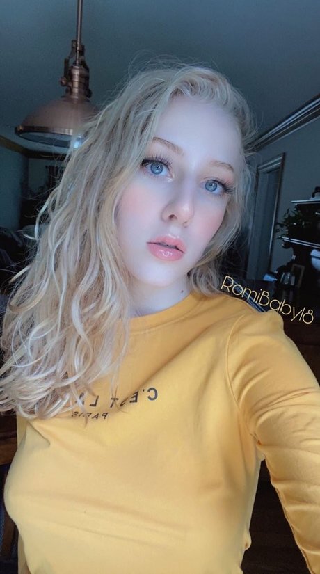 RomiBaby18 fans only