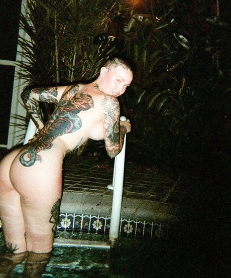 Embodoe onlyfans archive