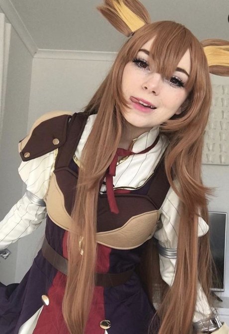 Elefire Grey onlyfans model photos