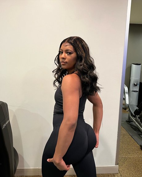 Saleema Mansur porn onlyfans