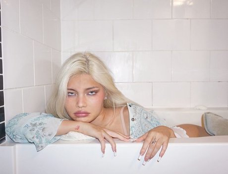 diakimeko onlyfans pic