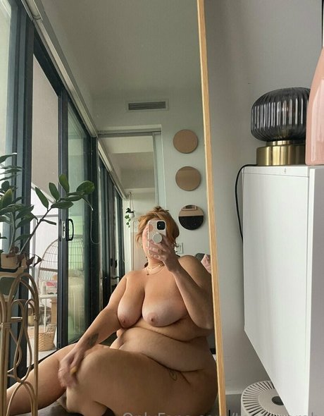 tonsasarah onlyfans leak free