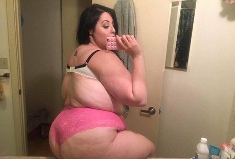 tonsasarah onlyfans pics leaked