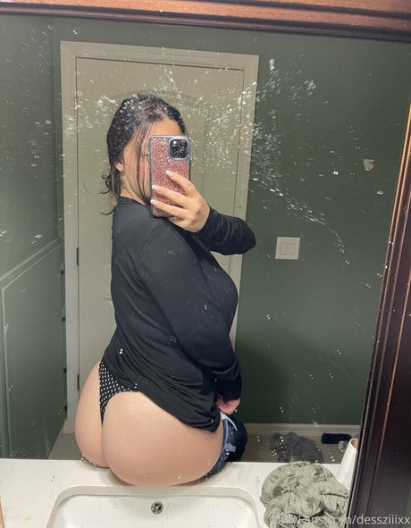 dessziiixx onlyfans fotos