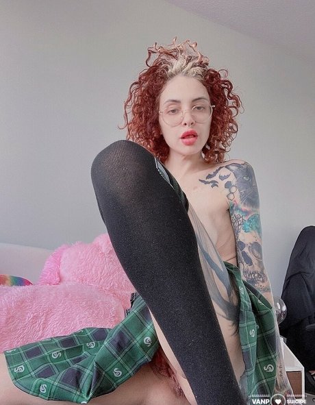 vanpsuicide onlyfans sexy