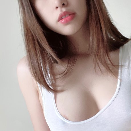 Jojolovesex onlyfans tits