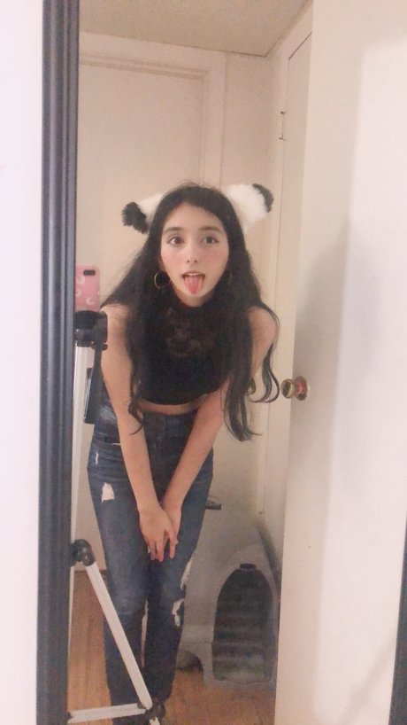 hinawynne onlyfans leaked photos