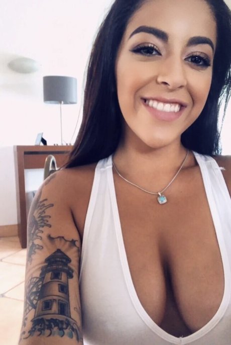 Mia Martinez porn onlyfans leaks