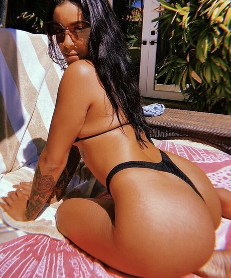 Mia Martinez onlyfans page