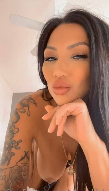 Ashley Suk Fuk only fans pics