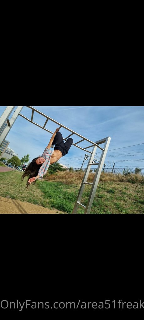 Area51Freak nude on onlyfans