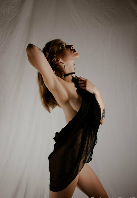 Octavia Red onlyfans keak