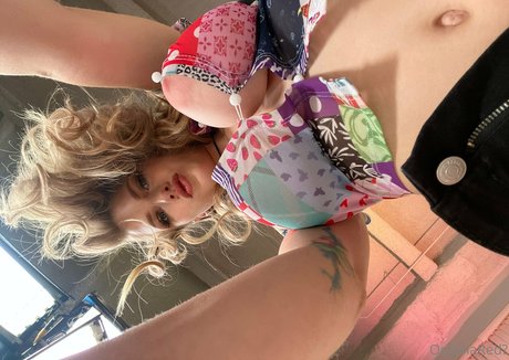 Octavia Red onlyfans naked