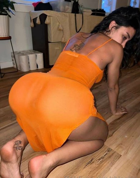 Chloepriv onlyfans leak ass