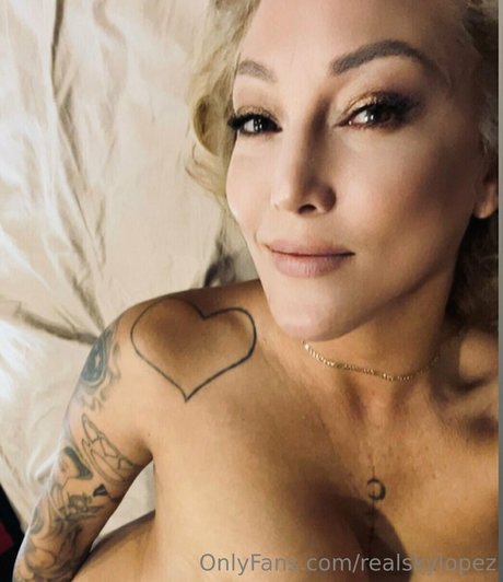 Sky Lopez only fans.