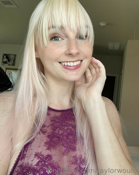 Taylorwould onlyfans tits