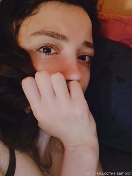 Eleemoon only fans photos