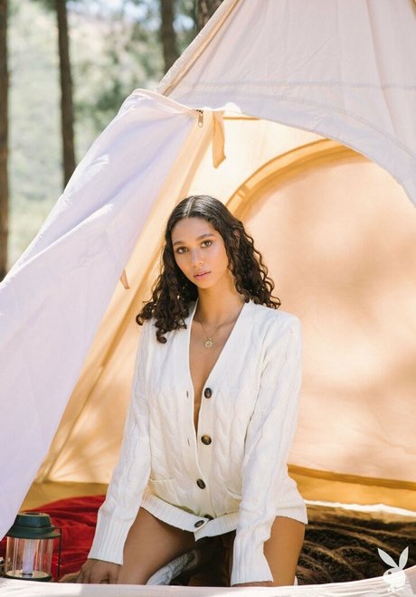 Maia Serena naked onlyfans pics