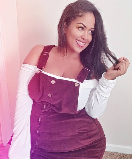 uilanibabe nude porn onlyfans