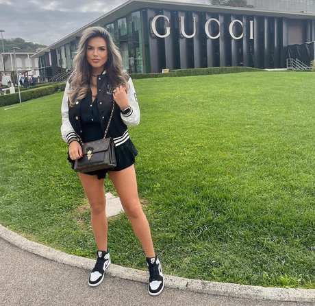 Nana Van Veghel onlyfans porn free